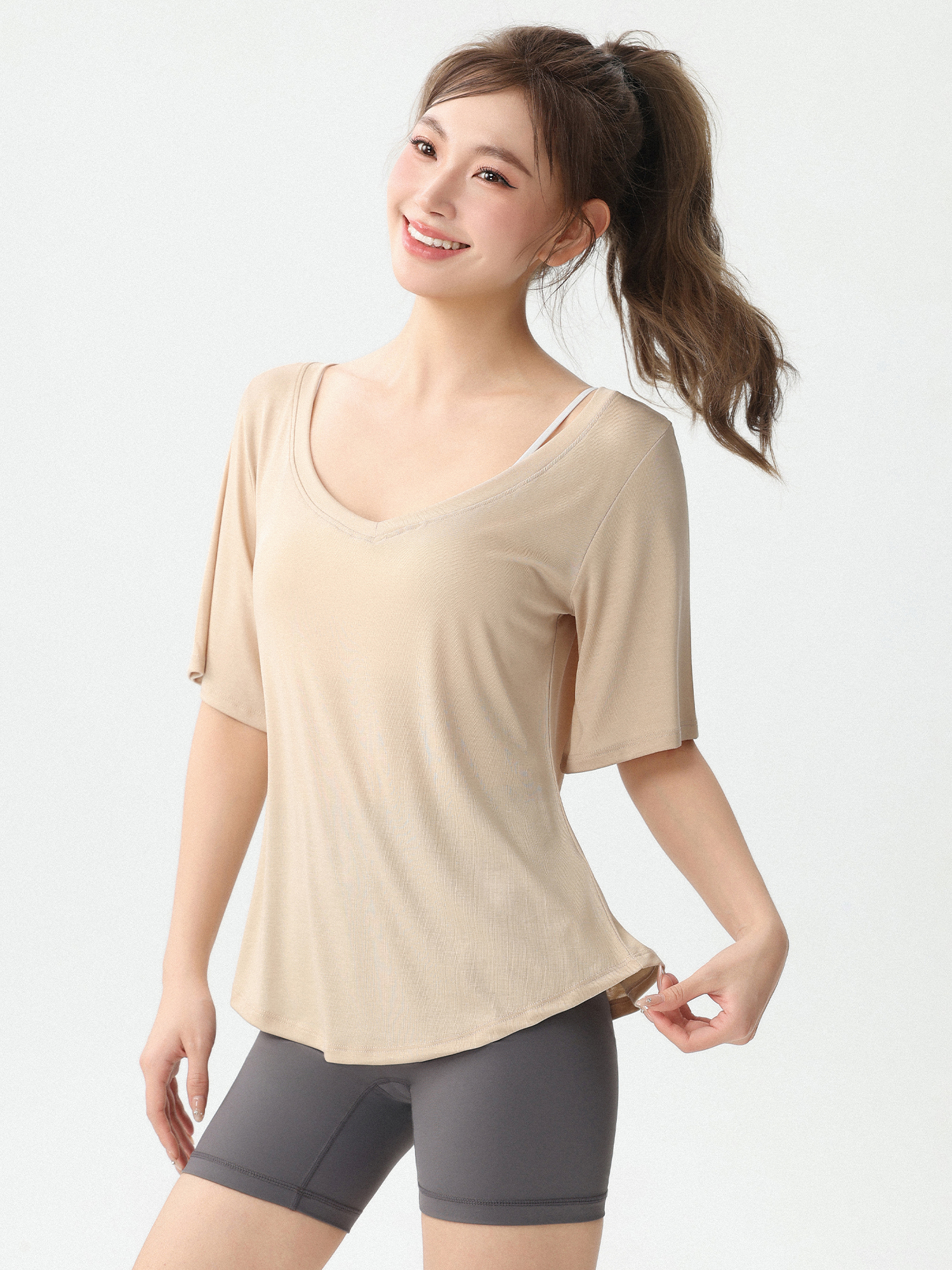 Yoga Fitness Training - New Loose Women's Yoga Wear V-Neck