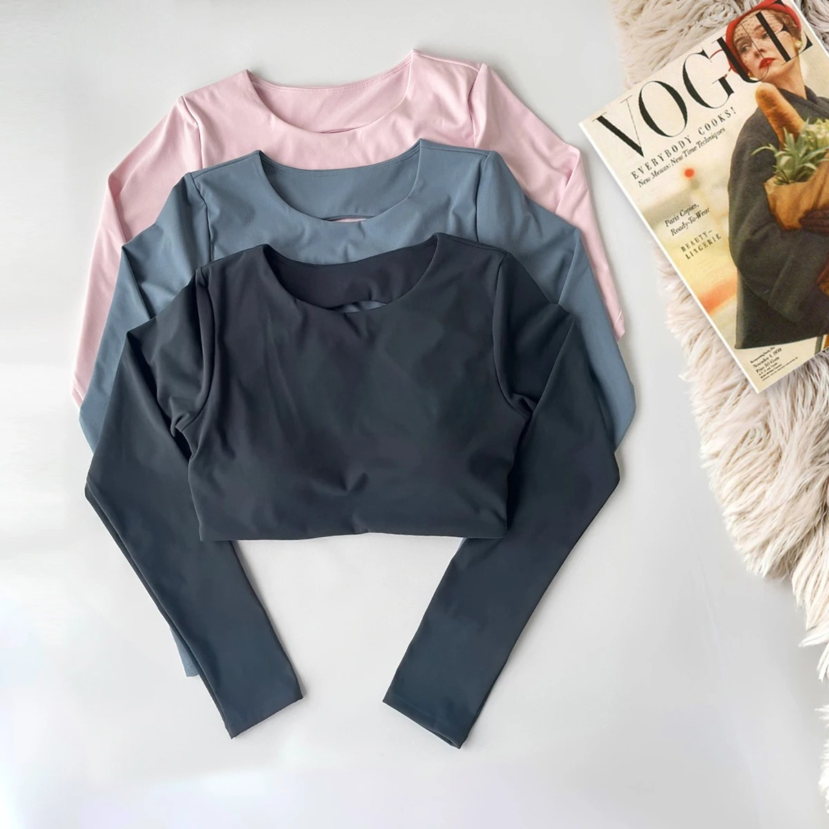 Women's long-sleeved yoga top  - Yoga & Fitness With Denise recension och pris